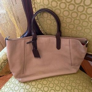 🔥🔥🔥CLEARANCE SALE!! PriceDrop!!Cole Haan cream leather tote